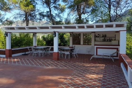 Villa in Gandia zu verkaufen, Wohnfläche 1300 m², Grundstück 200000 m², 20 Badezimmer, ref.: BS-3974641-14