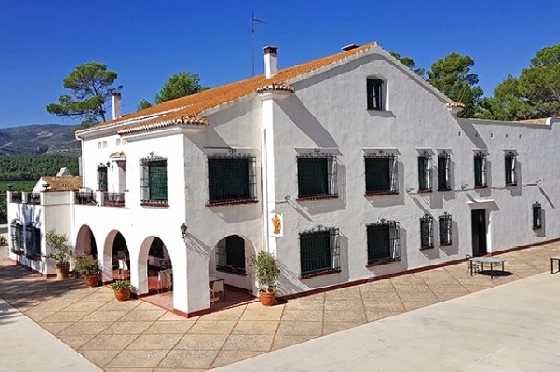 Villa in Gandia zu verkaufen, Wohnfläche 1300 m², Grundstück 200000 m², 20 Badezimmer, ref.: BS-3974641-49