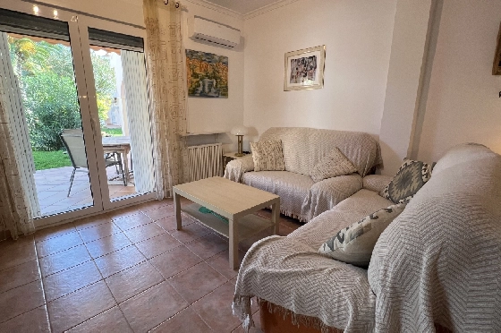 Reihenhaus in Denia(Las Marinas) zur Ferienvermietung, Wohnfläche 98 m², Baujahr 2001, Zustand gepflegt, + KLIMA, Klimaanlage, 2 Schlafzimmer, 2 Badezimmer, Pool, ref.: T-0222-9