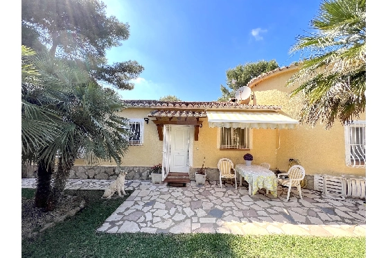 Villa in Denia(Denia) zu verkaufen, Wohnfläche 160 m², Baujahr 1985, Zustand gepflegt, + Ofen, Klimaanlage, Grundstück 750 m², 4 Schlafzimmer, 3 Badezimmer, Pool, ref.: AS-2922-6