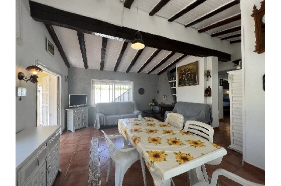 Villa in Denia zu verkaufen, Wohnfläche 137 m², Baujahr 1980, Grundstück 571 m², 3 Schlafzimmer, 3 Badezimmer, ref.: SBR-1922-11