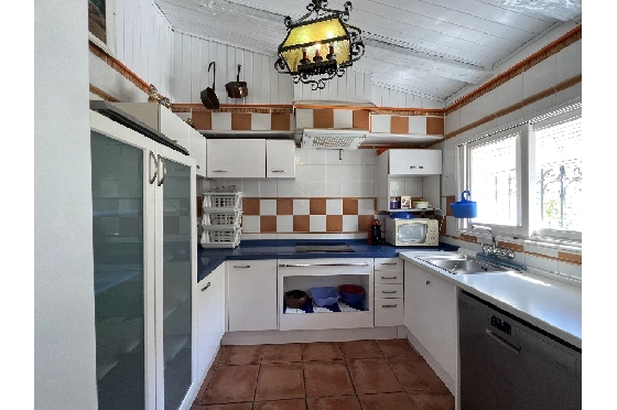 Villa in Denia zu verkaufen, Wohnfläche 137 m², Baujahr 1980, Grundstück 571 m², 3 Schlafzimmer, 3 Badezimmer, ref.: SBR-1922-12