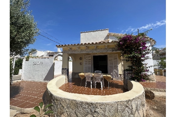 Villa in Denia zu verkaufen, Wohnfläche 137 m², Baujahr 1980, Grundstück 571 m², 3 Schlafzimmer, 3 Badezimmer, ref.: SBR-1922-21