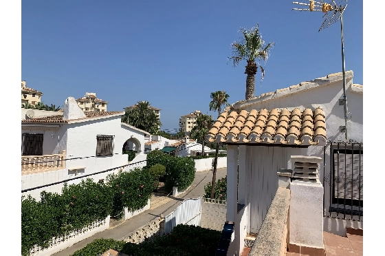 Villa in Denia zu verkaufen, Wohnfläche 137 m², Baujahr 1980, Grundstück 571 m², 3 Schlafzimmer, 3 Badezimmer, ref.: SBR-1922-22