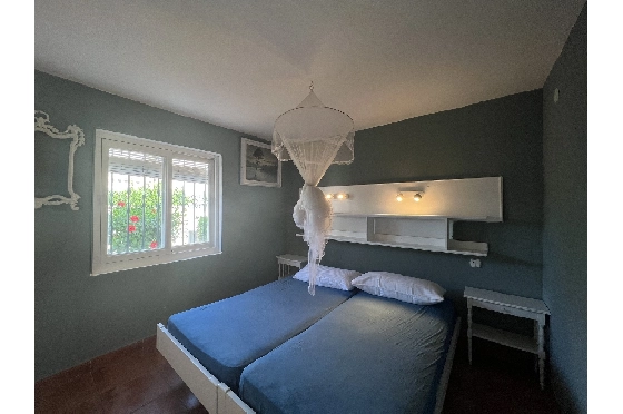 Villa in Denia zu verkaufen, Wohnfläche 137 m², Baujahr 1980, Grundstück 571 m², 3 Schlafzimmer, 3 Badezimmer, ref.: SBR-1922-8