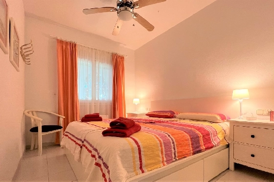 Apartment in Denia zur Ferienvermietung, Wohnfläche 75 m², Baujahr 1994, Zustand gepflegt, + KLIMA, Klimaanlage, 2 Schlafzimmer, 1 Badezimmer, Pool, ref.: T-0922-13