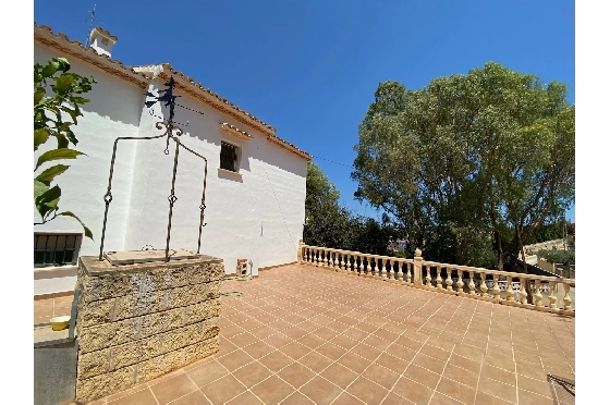 Villa in Denia zu verkaufen, Wohnfläche 282 m², Baujahr 1994, + Zentralheizung, Klimaanlage, Grundstück 777 m², 3 Schlafzimmer, 2 Badezimmer, Pool, ref.: VI-CHA041-12