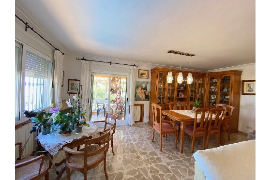 Villa in Denia zu verkaufen, Wohnfläche 282 m², Baujahr 1994, + Zentralheizung, Klimaanlage, Grundstück 777 m², 3 Schlafzimmer, 2 Badezimmer, Pool, ref.: VI-CHA041-7