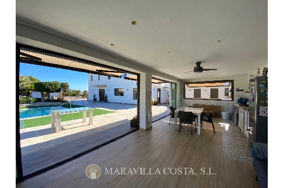 Villa in Javea zu verkaufen, Wohnfläche 220 m², + Fussbodenheizung, Klimaanlage, Grundstück 1583 m², 4 Schlafzimmer, 3 Badezimmer, Pool, ref.: MV-M-2477-10