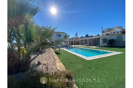 Villa in Javea zu verkaufen, Wohnfläche 220 m², + Fussbodenheizung, Klimaanlage, Grundstück 1583 m², 4 Schlafzimmer, 3 Badezimmer, Pool, ref.: MV-M-2477-3