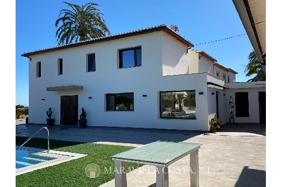 Villa in Javea zu verkaufen, Wohnfläche 220 m², + Fussbodenheizung, Klimaanlage, Grundstück 1583 m², 4 Schlafzimmer, 3 Badezimmer, Pool, ref.: MV-M-2477-49