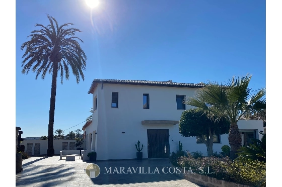 Villa in Javea zu verkaufen, Wohnfläche 220 m², + Fussbodenheizung, Klimaanlage, Grundstück 1583 m², 4 Schlafzimmer, 3 Badezimmer, Pool, ref.: MV-M-2477-50