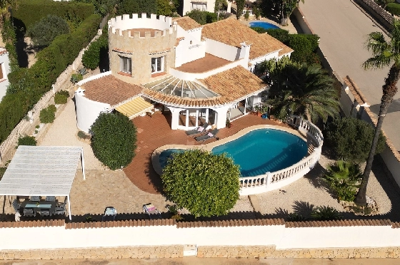 Villa in Javea zu verkaufen, Wohnfläche 180 m², Baujahr 1991, Zustand gepflegt, + Zentralheizung, Klimaanlage, Grundstück 1013 m², 3 Schlafzimmer, 2 Badezimmer, Pool, ref.: AS-4222-31