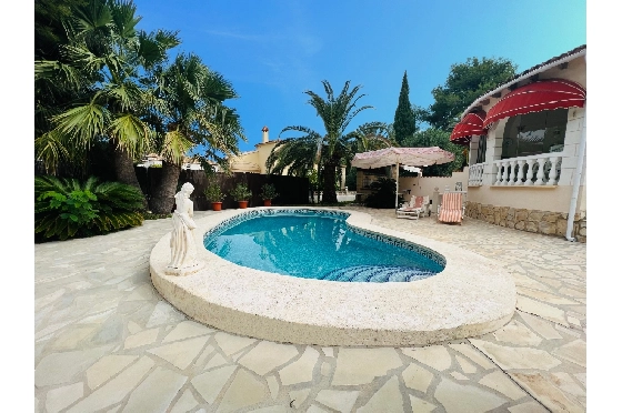 Villa in Denia zur Ferienvermietung, Wohnfläche 105 m², Baujahr 1997, Zustand gepflegt, + KLIMA, Klimaanlage, Grundstück 800 m², 2 Schlafzimmer, 2 Badezimmer, Pool, ref.: T-0622-2