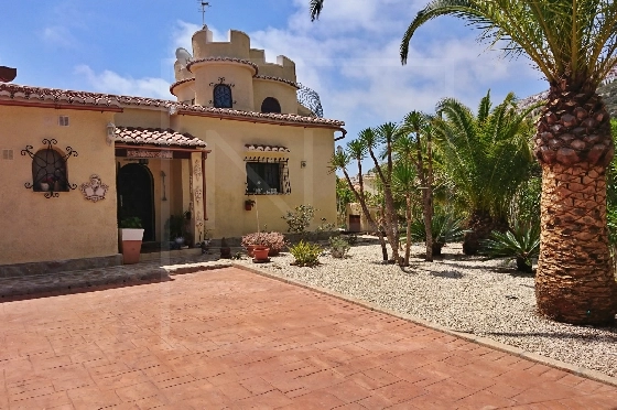 Villa in Benitachell(Cumbre del Sol) zu verkaufen, Wohnfläche 237 m², + Zentralheizung, Grundstück 1011 m², 5 Schlafzimmer, 3 Badezimmer, Pool, ref.: NL-NLD1394-22