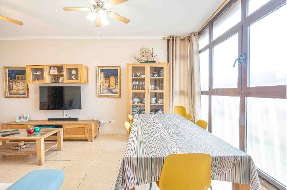 Apartment in Gata de Gorgos(Centrum) zu verkaufen, Wohnfläche 260 m², Klimaanlage, 8 Schlafzimmer, 4 Badezimmer, ref.: BP-4153GAT-1