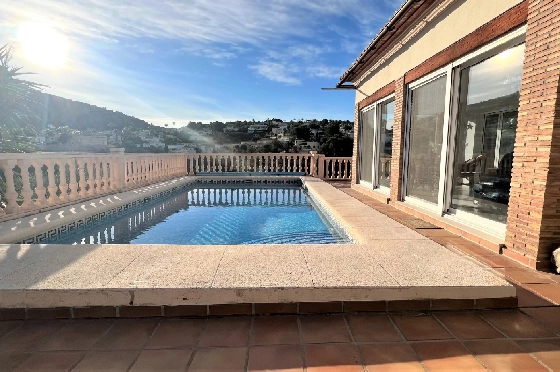 Villa in Denia(Marquesa VI) zur Ferienvermietung, Wohnfläche 260 m², Baujahr 2002, Zustand gepflegt, + Fussbodenheizung, Klimaanlage, Grundstück 800 m², 3 Schlafzimmer, 3 Badezimmer, Pool, ref.: T-1022-3