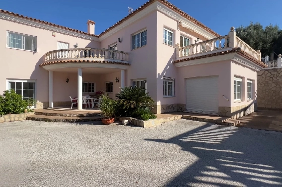 Villa in Orba zu verkaufen, Wohnfläche 320 m², Baujahr 1998, + Fussbodenheizung, Klimaanlage, Grundstück 1200 m², 6 Schlafzimmer, 4 Badezimmer, Pool, ref.: SB-0723-8