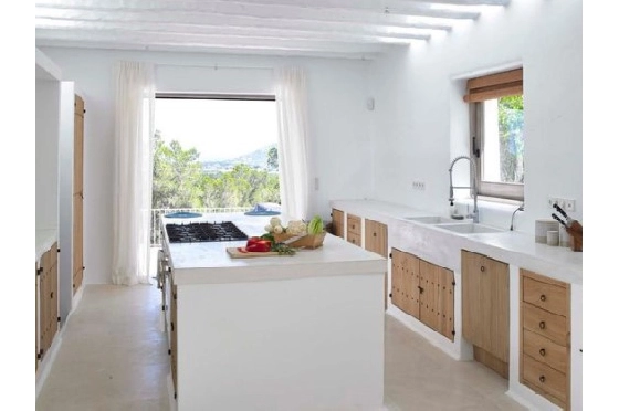 Villa in Moraira(Paichi) zu verkaufen, Klimaanlage, Grundstück 1000 m², 4 Schlafzimmer, 3 Badezimmer, ref.: BP-4216MOR-19