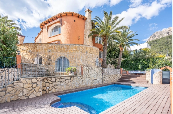 Villa in Calpe(Canuta) zu verkaufen, Wohnfläche 350 m², Klimaanlage, Grundstück 636 m², 6 Schlafzimmer, 3 Badezimmer, ref.: BP-4223CAL-1