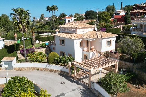 Villa in Denia zur Ferienvermietung, Wohnfläche 133 m², Baujahr 1999, Zustand gepflegt, + Fussbodenheizung, Klimaanlage, Grundstück 585 m², 3 Schlafzimmer, 3 Badezimmer, Pool, ref.: T-1023-24