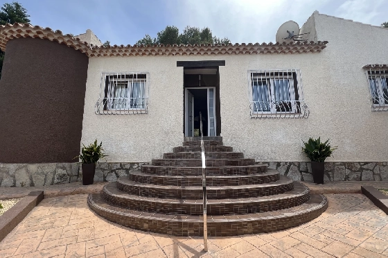 Villa in Denia(Marquesa V) zu verkaufen, Wohnfläche 134 m², + Zentralheizung, Klimaanlage, Grundstück 800 m², 3 Schlafzimmer, 2 Badezimmer, Pool, ref.: SB-2323-4