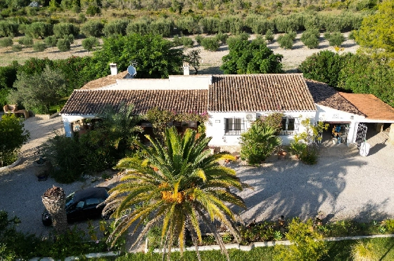 Finca in Javea zu verkaufen, Wohnfläche 130 m², Zustand teil vollreneinviert, + Zentralheizung, Klimaanlage, Grundstück 2600 m², 3 Schlafzimmer, 2 Badezimmer, Pool, ref.: AS-2023-2