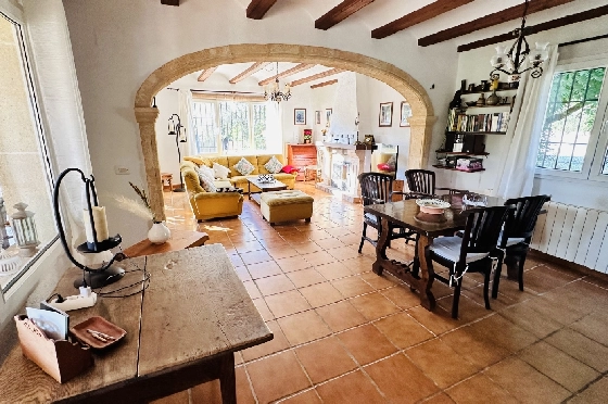 Finca in Javea zu verkaufen, Wohnfläche 130 m², Zustand teil vollreneinviert, + Zentralheizung, Klimaanlage, Grundstück 2600 m², 3 Schlafzimmer, 2 Badezimmer, Pool, ref.: AS-2023-21