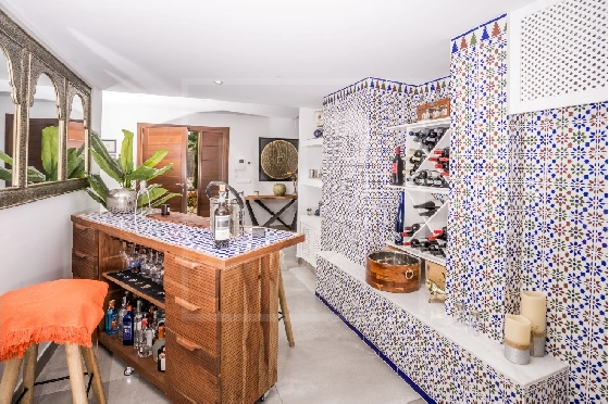 Villa in Moraira(Pla del Mar) zu verkaufen, Wohnfläche 283 m², Baujahr 1975, Klimaanlage, Grundstück 840 m², 4 Schlafzimmer, 4 Badezimmer, Pool, ref.: NL-NLD1475-12