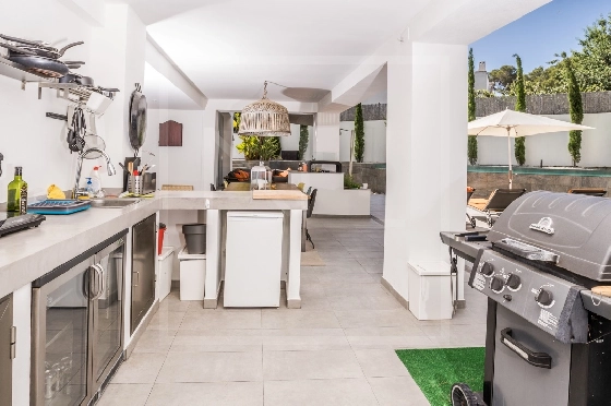 Villa in Moraira(Pla del Mar) zu verkaufen, Wohnfläche 283 m², Baujahr 1975, Klimaanlage, Grundstück 840 m², 4 Schlafzimmer, 4 Badezimmer, Pool, ref.: NL-NLD1475-33