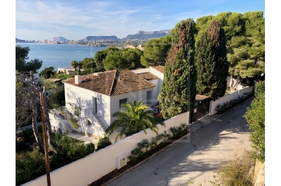 Villa in Moraira zu verkaufen, Wohnfläche 357 m², Klimaanlage, Grundstück 804 m², 4 Schlafzimmer, 4 Badezimmer, Pool, ref.: NL-NL1426-1