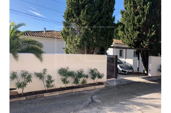 Villa in Moraira zu verkaufen, Wohnfläche 357 m², Klimaanlage, Grundstück 804 m², 4 Schlafzimmer, 4 Badezimmer, Pool, ref.: NL-NL1426-17