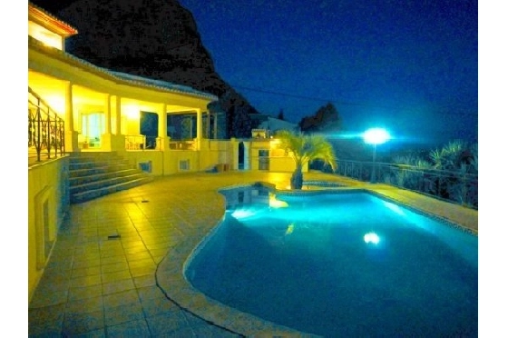 Villa in Javea zu verkaufen, Wohnfläche 685 m², Klimaanlage, Grundstück 2397 m², 5 Schlafzimmer, 5 Badezimmer, Pool, ref.: BS-3974726-8