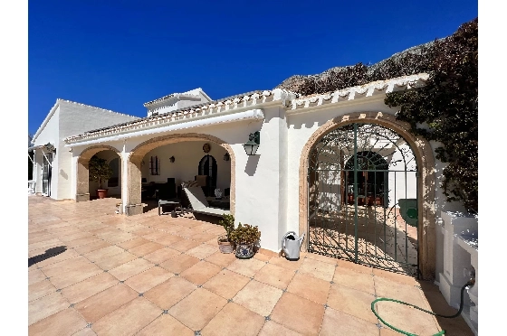 Villa in Javea zu verkaufen, Wohnfläche 390 m², Klimaanlage, 5 Schlafzimmer, 4 Badezimmer, Pool, ref.: BS-82321828-11