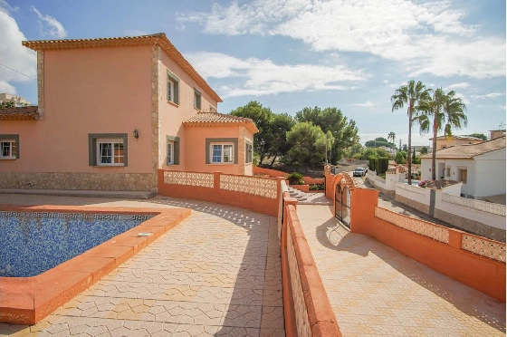 Villa in Calpe(Partida La Calalga) zu verkaufen, Wohnfläche 345 m², Grundstück 867 m², 5 Schlafzimmer, 3 Badezimmer, ref.: BP-7016CAL-10