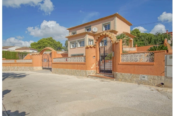 Villa in Calpe(Partida La Calalga) zu verkaufen, Wohnfläche 345 m², Grundstück 867 m², 5 Schlafzimmer, 3 Badezimmer, ref.: BP-7016CAL-2