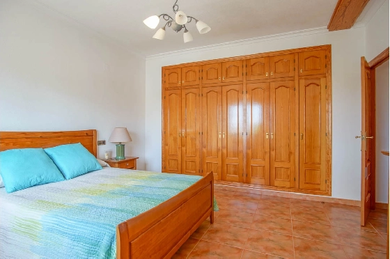 Villa in Calpe(Partida La Calalga) zu verkaufen, Wohnfläche 345 m², Grundstück 867 m², 5 Schlafzimmer, 3 Badezimmer, ref.: BP-7016CAL-31