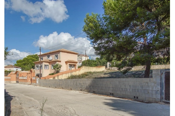 Villa in Calpe(Partida La Calalga) zu verkaufen, Wohnfläche 345 m², Grundstück 867 m², 5 Schlafzimmer, 3 Badezimmer, ref.: BP-7016CAL-4