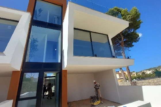 Villa in Calpe zu verkaufen, Wohnfläche 132 m², Klimaanlage, Grundstück 141 m², 3 Schlafzimmer, 3 Badezimmer, Pool, ref.: BI-CA.H-460-1