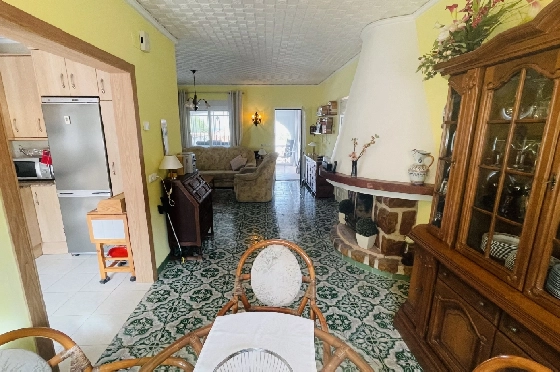 Villa in Denia zu verkaufen, Wohnfläche 146 m², + Zentralheizung, Klimaanlage, Grundstück 578 m², 3 Schlafzimmer, 3 Badezimmer, ref.: JS-2323-23