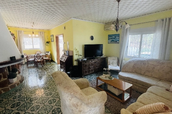 Villa in Denia zu verkaufen, Wohnfläche 146 m², + Zentralheizung, Klimaanlage, Grundstück 578 m², 3 Schlafzimmer, 3 Badezimmer, ref.: JS-2323-7