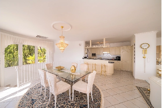 Villa in Moraira(San Jaime) zu verkaufen, Wohnfläche 315 m², Grundstück 1235 m², 4 Schlafzimmer, 3 Badezimmer, Pool, ref.: CA-H-1695-AMBE-19