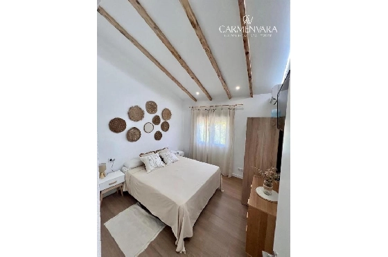 Villa in Denia zu verkaufen, Wohnfläche 125 m², Klimaanlage, Grundstück 800 m², 4 Schlafzimmer, 2 Badezimmer, Pool, ref.: VI-CHA030-12