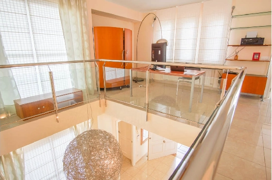 Villa in Benidorm(de Napoles) zu verkaufen, Wohnfläche 642 m², Klimaanlage, Grundstück 1853 m², 7 Schlafzimmer, 6 Badezimmer, ref.: BP-7035BED-38