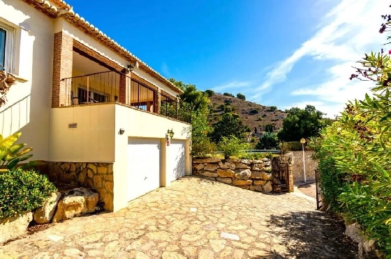 Villa in Javea zu verkaufen, Wohnfläche 332 m², Klimaanlage, 4 Schlafzimmer, 3 Badezimmer, Pool, ref.: BS-83440835-19