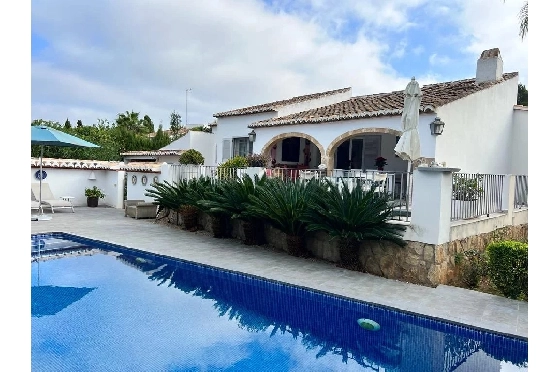 Villa in Javea zu verkaufen, Wohnfläche 210 m², Klimaanlage, 4 Schlafzimmer, 2 Badezimmer, Pool, ref.: BS-83627230-1