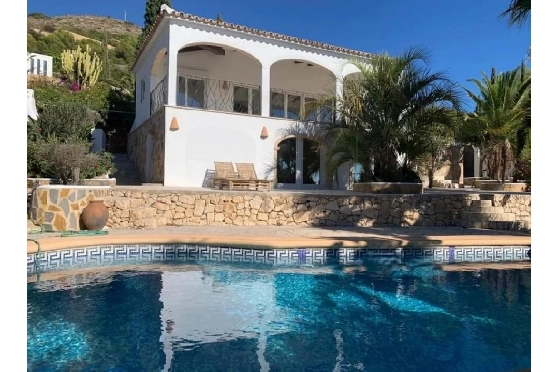 Villa in Javea zu verkaufen, Wohnfläche 257 m², 5 Schlafzimmer, 3 Badezimmer, Pool, ref.: BS-83635642-1