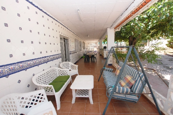 Villa in Gandia zu verkaufen, Wohnfläche 380 m², Baujahr 1980, + KLIMA, Klimaanlage, Grundstück 4092 m², 7 Schlafzimmer, 3 Badezimmer, Pool, ref.: O-V82114D-5