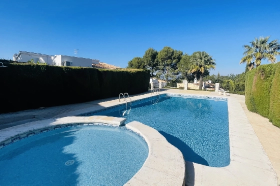 Villa in Denia-La Sella(La Sella ) zur Ferienvermietung, Wohnfläche 111 m², Baujahr 1986, + Zentralheizung, Klimaanlage, Grundstück 495 m², 3 Schlafzimmer, 2 Badezimmer, Pool, ref.: T-0424-16