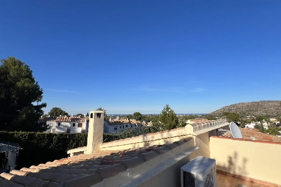 Villa in Denia-La Sella(La Sella ) zur Ferienvermietung, Wohnfläche 111 m², Baujahr 1986, + Zentralheizung, Klimaanlage, Grundstück 495 m², 3 Schlafzimmer, 2 Badezimmer, Pool, ref.: T-0424-17